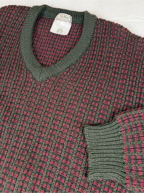 Vntg L.L. Bean Sweater Men’s Medium British Wool Made in England Green Red Note